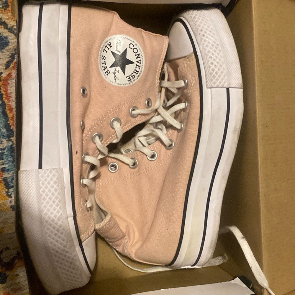 baby pink platform converse size 6.5